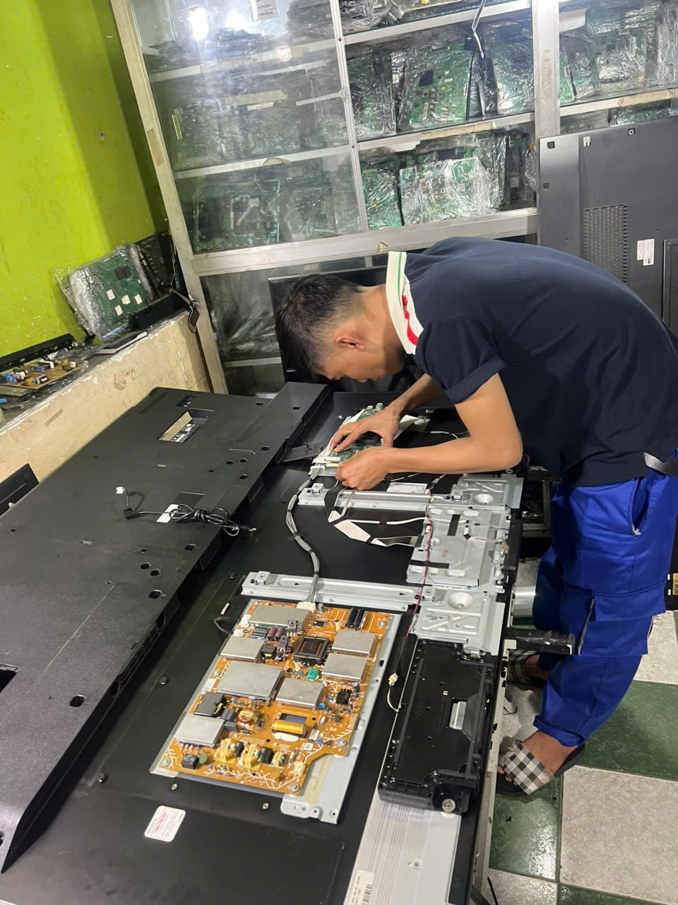 Lỗi LED TV Và Cách Khắc Phục Mà Không Cần Thay Mới