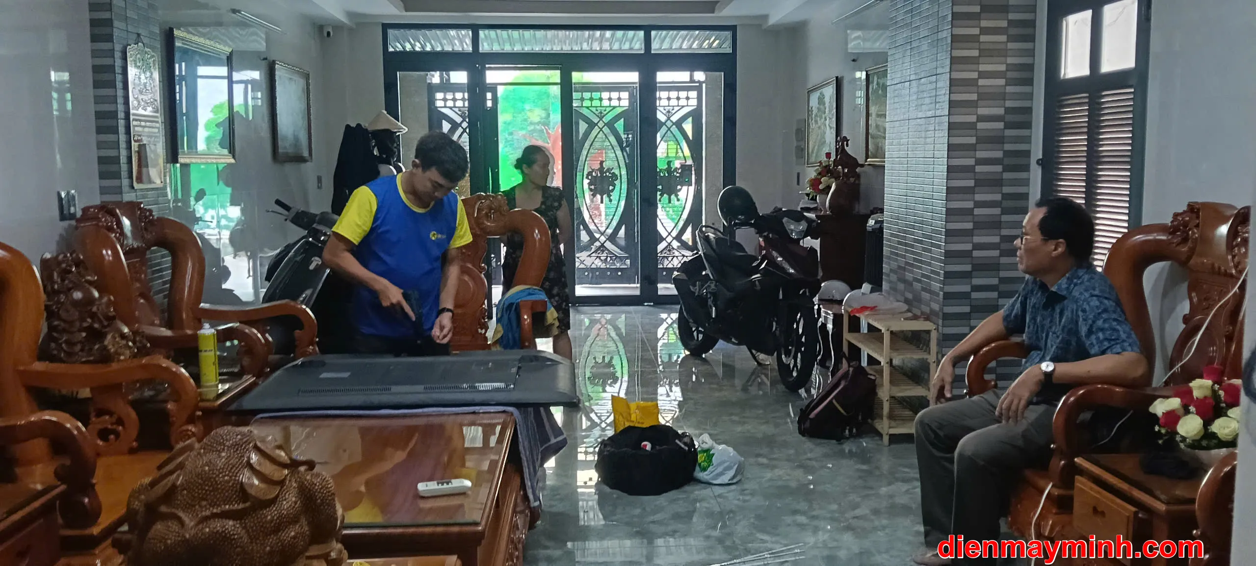 Sửa Tivi Tại Nhà Huyện Bình Chánh - Dịch vụ 24/7 - Giá Rẻ