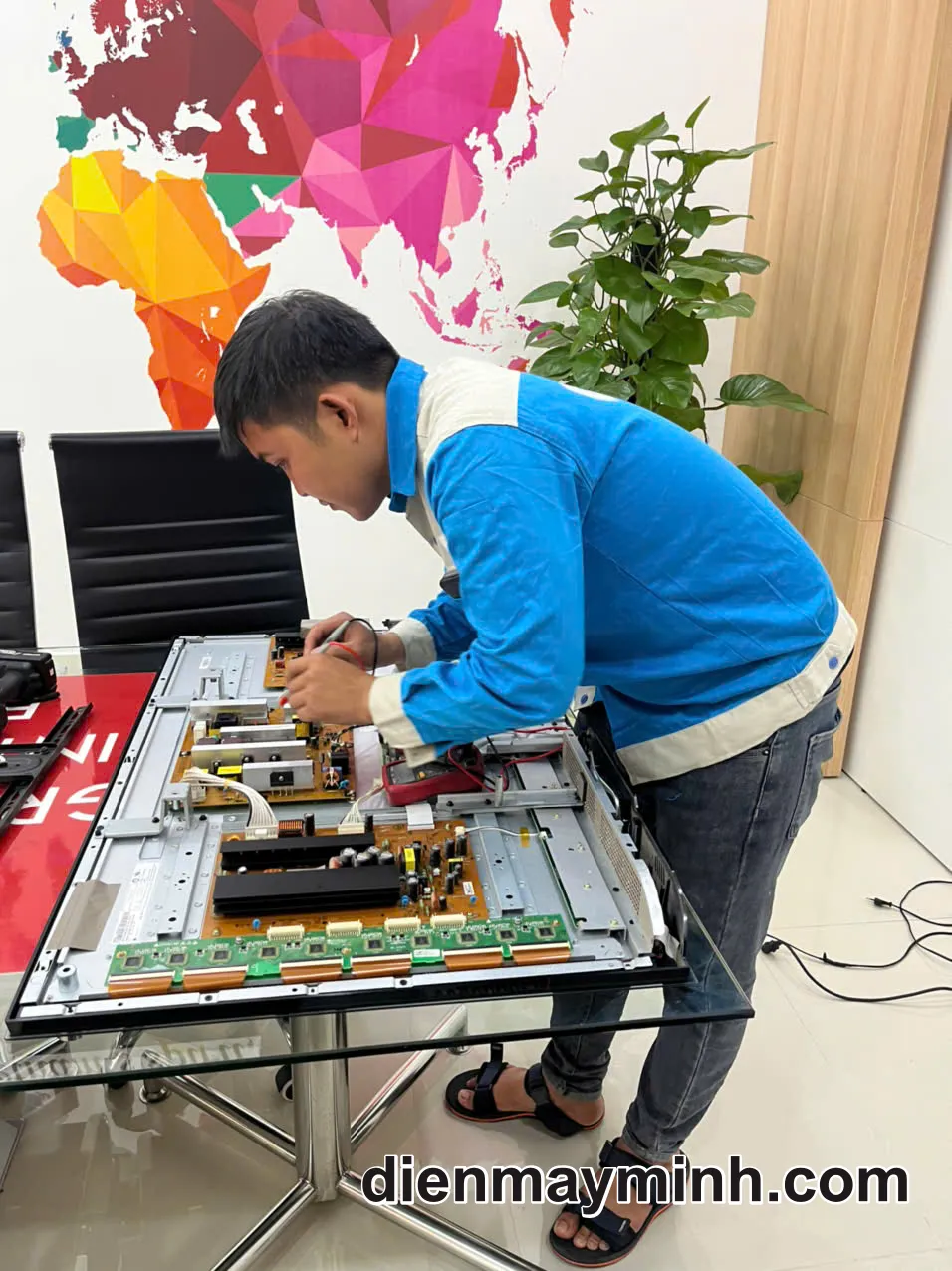 Thay Led Tivi Samsung Tại Nhà