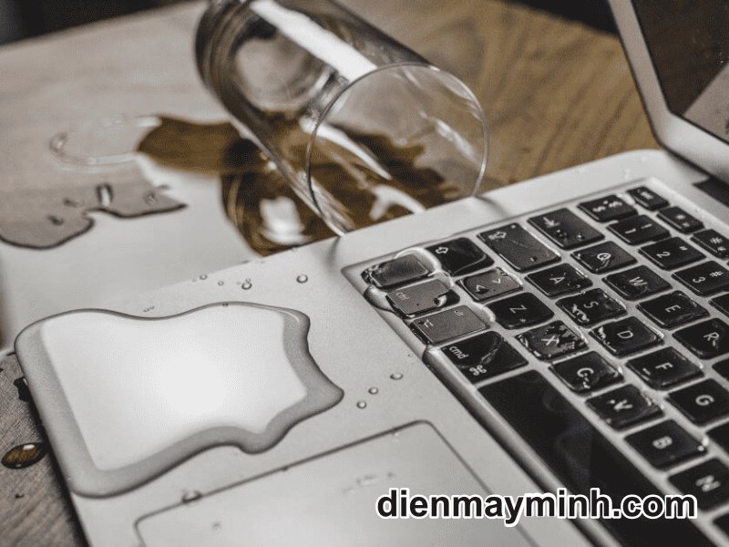 Sửa MacBook Bị Vô Nước