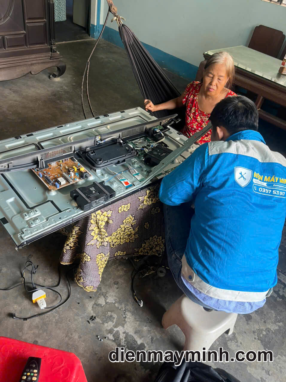 sửa tivi tại nhà 