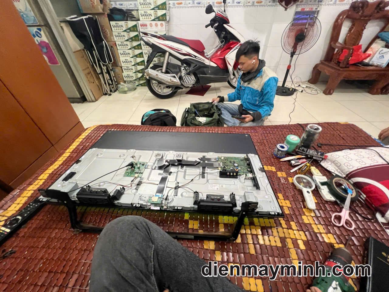 sửa tivi tại nhà